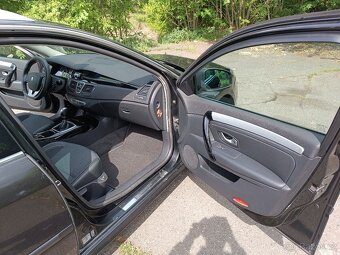 Renault Laguna III - 11