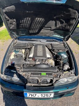 BMW 535i manuál - 11