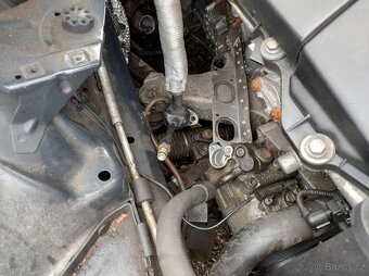 BMW E39 525i 2001 141kW - TOP VYBAVA, DILY - 11