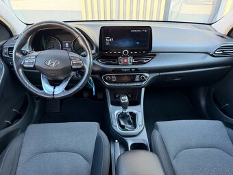 Hyundai i30 com. 1.6CRDi 85kW STYLE ZÁRUKA - 11