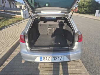 SEAT Exeo ST (kombi) 2.0 TDI – r.v. 2011, Nová STK - 11