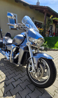Suzuki Intruder M 1800 R - 11