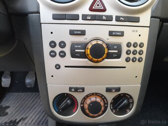 OPEL CORSA 1,2i16V,KLIMA,5xDVEŘE,MODEL 2009 - 11