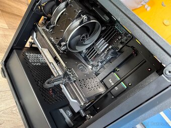 Výkonný herní / pracovní PC (RTX 3070 & 64 GB RA) - 11