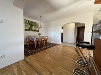 Prodej RD (4+1/3kk), bazén, 1 306m2 pozemek, Zaječice u Chru - 11