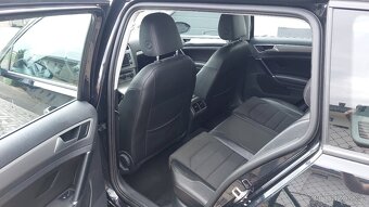 VW Golf 7 Variant / 2.0 TDI 110kw bluemotion / 2016 - 11