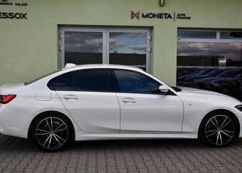 BMW Řada 3 320d xD M-SPORT ČR - 11