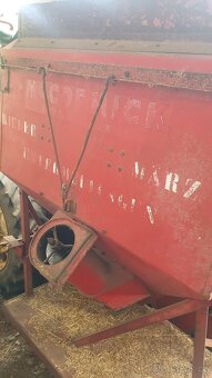 kombajn McCormick - 11