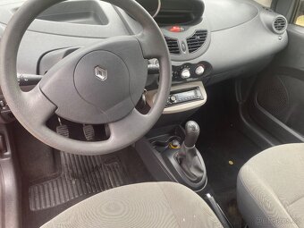 Renault Twingo - 11