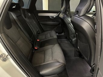 VOLVO V90 D4 AWD 2.0 140KW CROSS COUNTRY 9/2018 MOMENTUM - 11