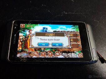 Nokia N8 - 11
