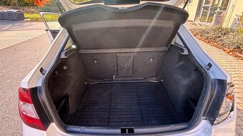 Škoda Rapid Sedan 1,4tdi - 66kW - 149.000 km - havarovaná - 11