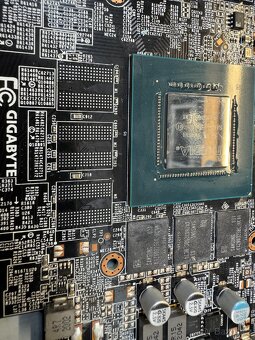 Prodam grafickou kartu Gigabyte RTX 3070 Vision - 11