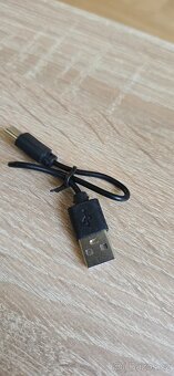 Bluetooth reproduktor s LED podsvícením - 11