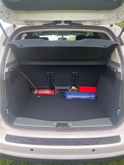 Prodej automobilu Ford C-Max kombi 1,6 diesel. - 11