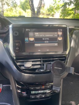 PEUGEOT 2008 1.2 81kw - 11