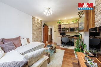 Prodej bytu 2+1, 60 m², Chodov, ul. náměstí 9. května - 11