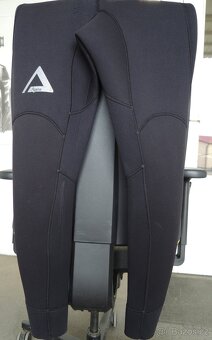 Neopren AGAMA, vel. S - 11