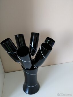 Skleněná souprava na sekt-černé sklo s čirým,bílá linka - 11