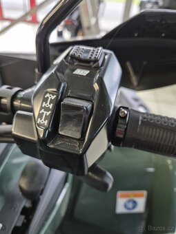 CAN-AM Outlander Max XU+ - 11