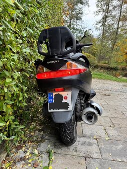 Skútr SUZUKI Burgman - 11