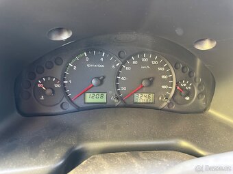 FORD TRANZIT HOBBY 77 tis km,2lt nafta,96 kw - 11