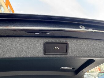 Škoda Superb 3 2.0 TDI 147kW DSG Matrix LED ACC Keyless Navi - 11