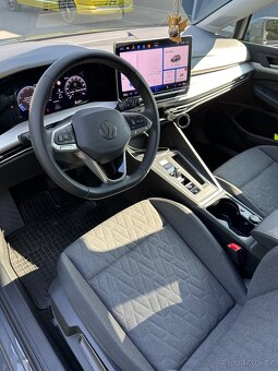 VW Golf Variant Life 1.5 - operativní leasing - 11