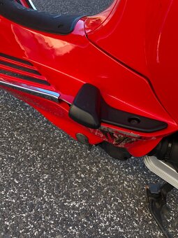 Vespa Sprint 125 - 11