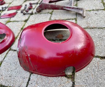 Jawa ČZ 250 350 kyvacka - dily - 11