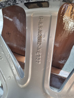 5x112 R20 originál Audi 245/45/20 103V XL - 11