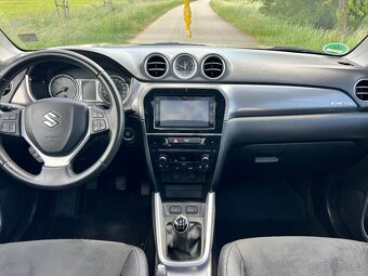 ► SUZUKI VITARA 1.6VVT 88KW 4x4 ALLGRIP LED-NAVI-KAM-PANO 17 - 11