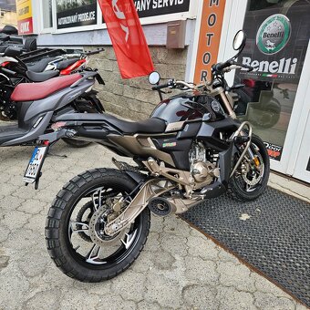 Zontes 125 G1 SCRAMBLER, 1. majitel, ČR, ABS, 1.239 km - 11