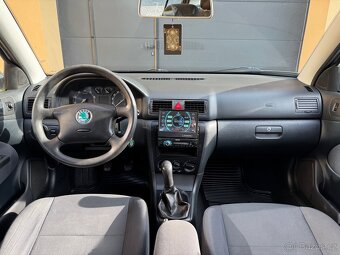 Škoda Octavia Tour 1.6 MPI 75Kw - 11