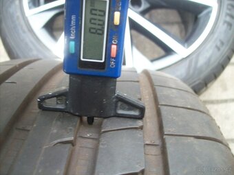 alu kola Superb3 Passat B8 GY F1 235.45.18" 95% - 11