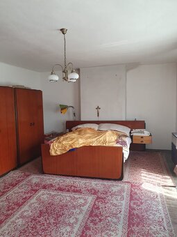 Na prodej Baťův čtvrťdomek. - 11