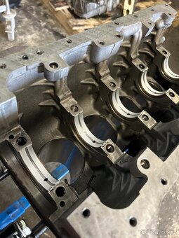 Repasovaný spodek motoru 2.0 bluehdi DW10 / DW12 2.2 - 11