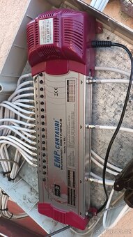 Satelitní komplet - 4 LNB, 4 přijímače - 11