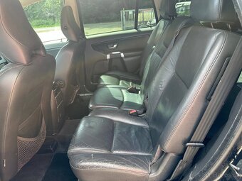 VOLVO XC90 2.4 D5 Momentum 7míst tažné zařízení - 11