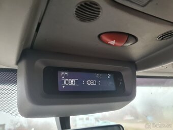 RENAULT MASTER 2,3 DCI 92 KW KLIMA SPACÍ NÁSTAVBA - 11