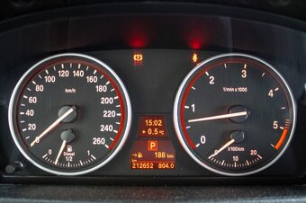 BMW X5 xDrive40d PO ROZVODOCH - 11