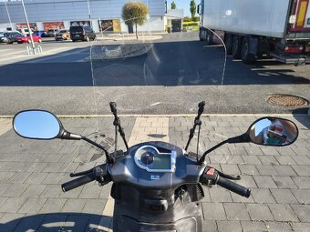 Aprilia Sport City 250 - 11