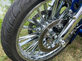 Harley-Davidson FLHTCUI Ultra Classic Electra Glide - 11