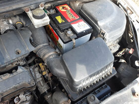 Peugeot 307 Combi 2004 1,6i 80kW - motor KO, DILY - 11