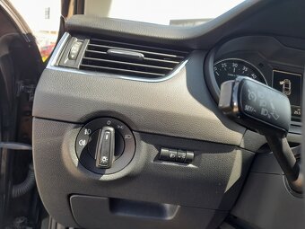 Škoda Octavia 1.6 TDI 77KW STK AC SK - 11