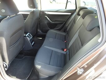 Škoda Octavia 1, 5 G-tec NAVI, TEMPOM. CARPLAY - 11