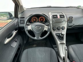 Toyota Auris,  1.6i 16V VVT-i 91kW - 11