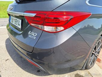 hyundai i40 premium lux - 11