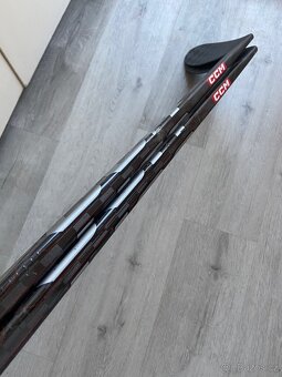 Opravená hokejka CCM Jetspeed FT5 P28 85flex ZÁRUKA - 11