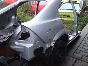 Prodám výřezové části na opravy Fordů - 11